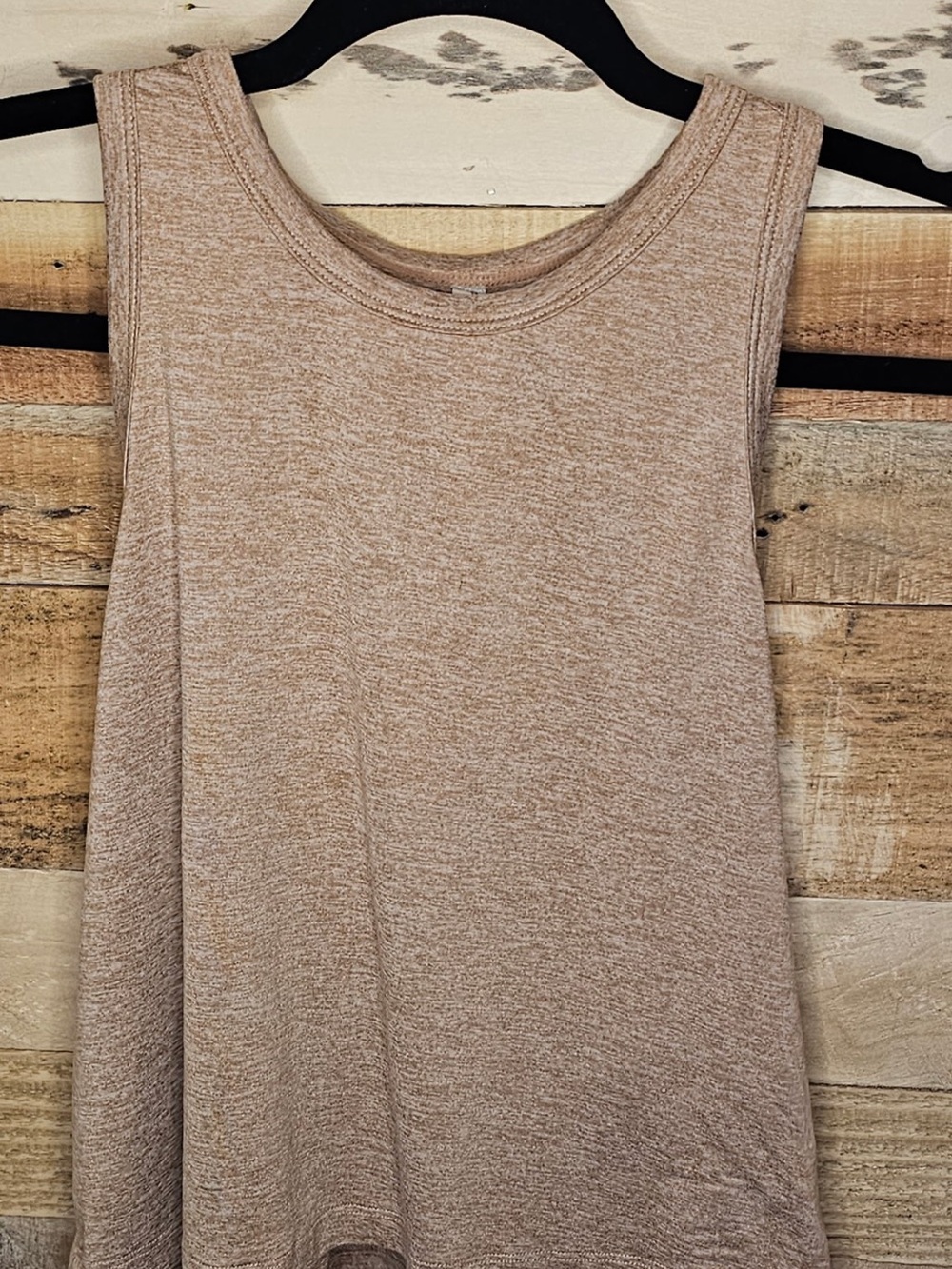Fabletics Sleeveless Crewneck Tank Top in Heathered Tan